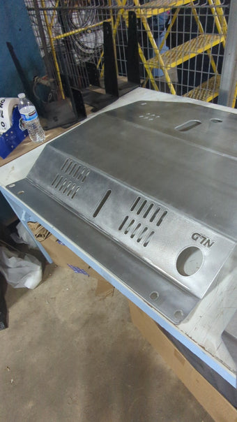 compare product V2 Front Skid Plate / 2009-2015 Pilot /