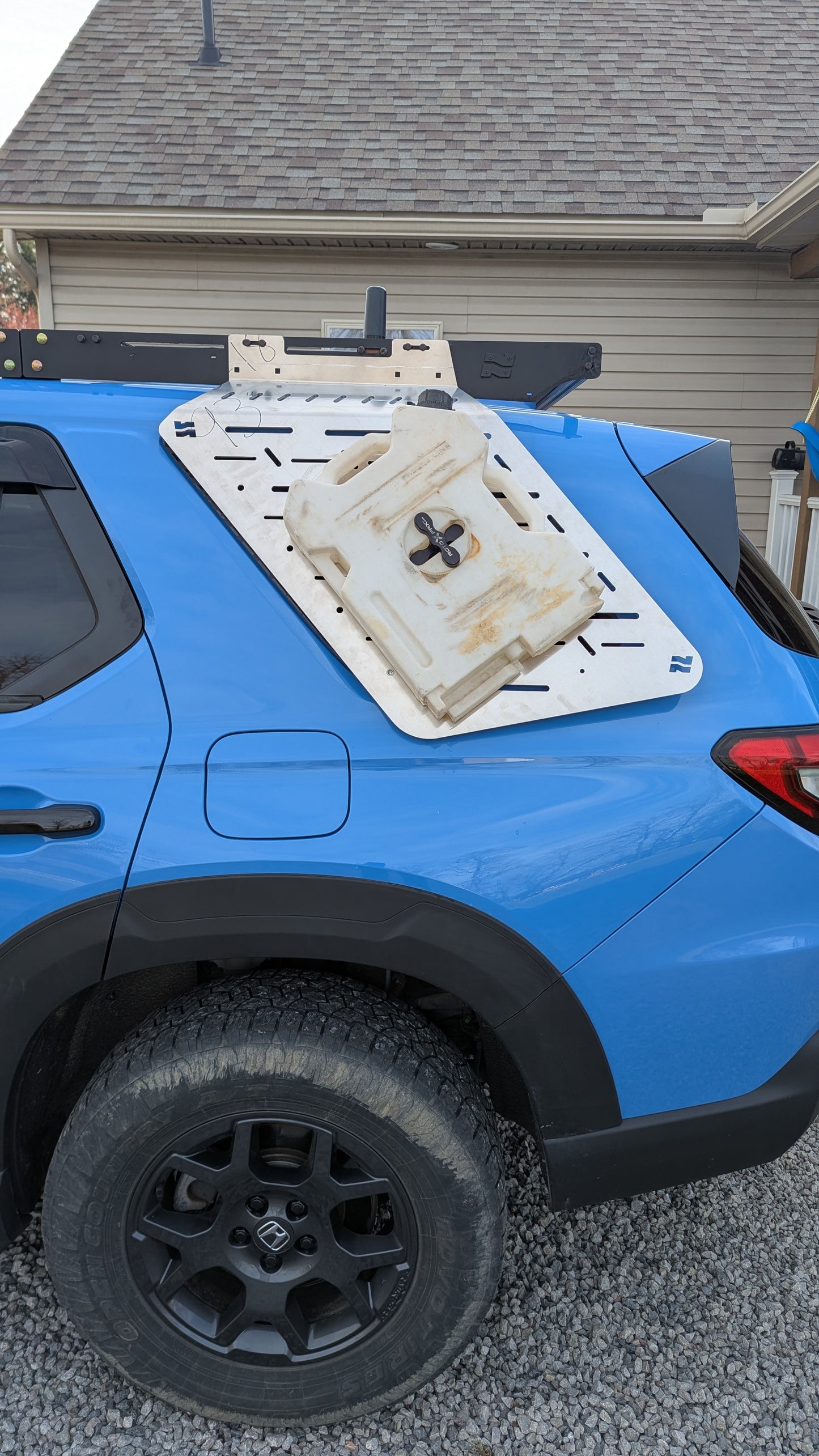 Exterior Rear Window Panel